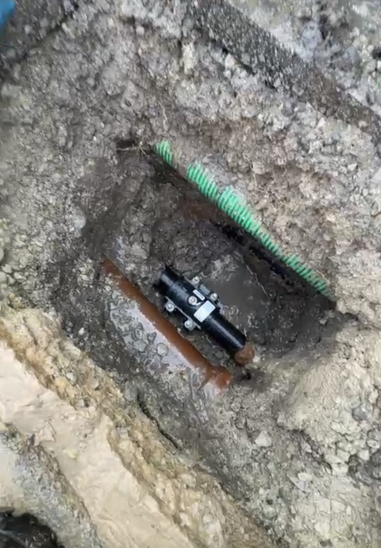 Multi-utility repair excavation on site